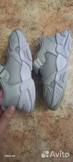 Кроссовки томби 23
