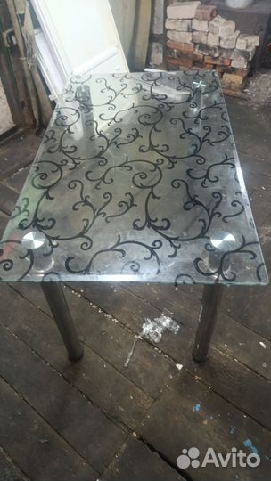 Кухонный стол бу