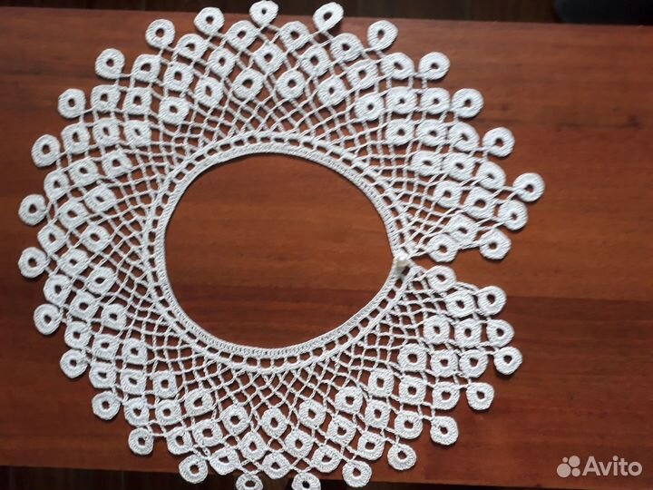 Воротничок белый