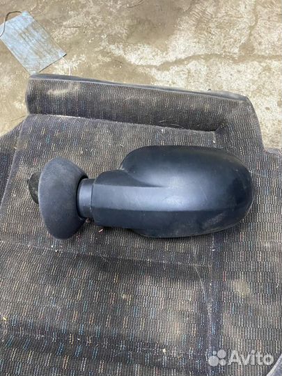 Зеркало переднее левое Renault Logan