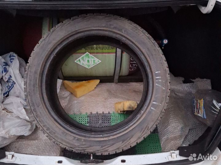 Bridgestone B391 215/50 R17 91S