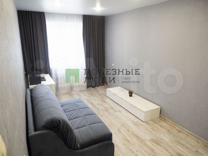 3-к. квартира, 96 м², 2/9 эт.