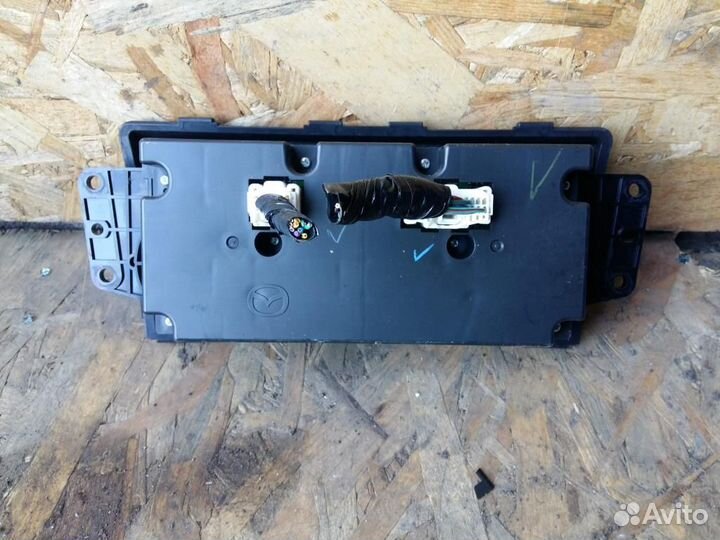 Блок управления кондиционером Mazda Mazda 6 GH