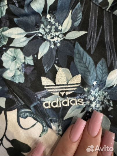 Ветровка adidas originals женская