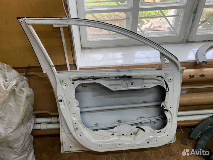 Дверь передняя левая Kia Sportage 3