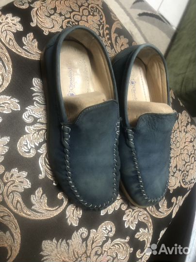 Обувь на р34-35 на мальчика