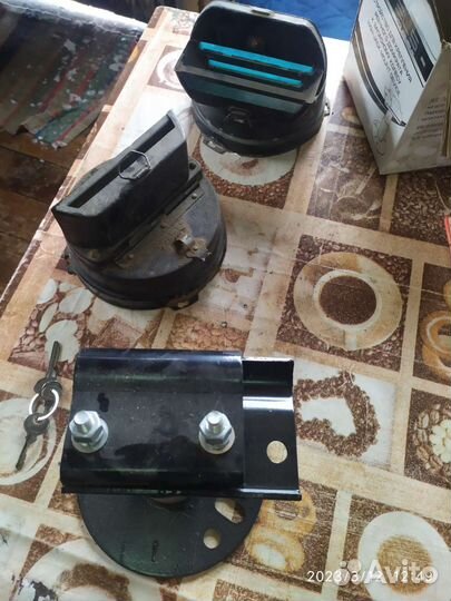 Крепление домкрата хай джек