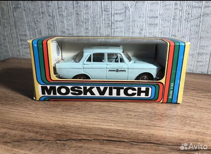 Модель автомобиля москвич 412 А2. Такси