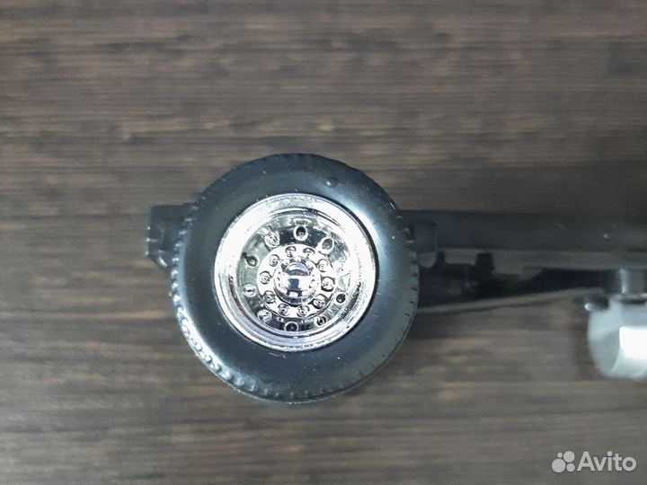 Шасси от модели грузовика 1:43