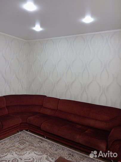 Большой угловой диван бу