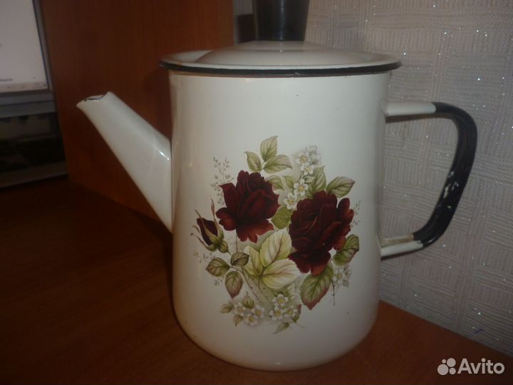 Эмалированный кофейник СССР