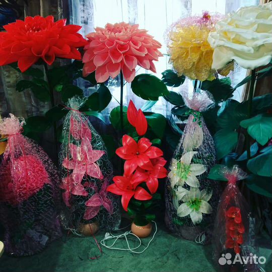 Цветы из изолона светильник