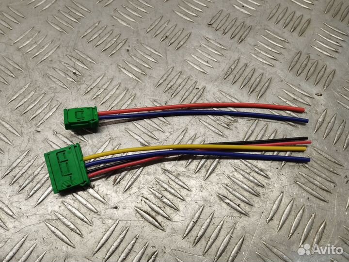 Разъём резистора печки Renault Peugeot Citroen