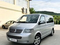 Volkswagen Multivan 2.5 MT, 2008, 280 000 км, с пробегом, цена 2 290 000 руб.