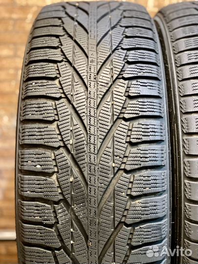 Nokian Tyres Hakkapeliitta R2 SUV 235/60 R18