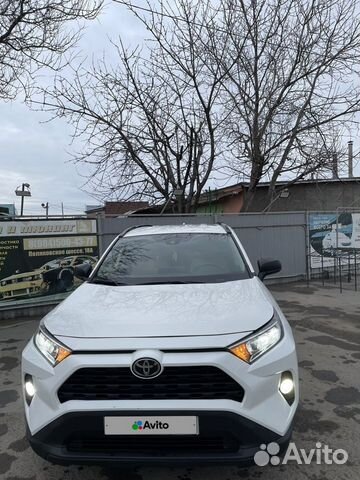 Toyota RAV4 2.5 AT, 2019, 67 000 км