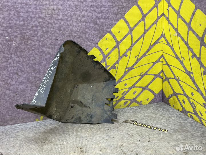 Воздуховод радиатора правый Рено Дастер Duster