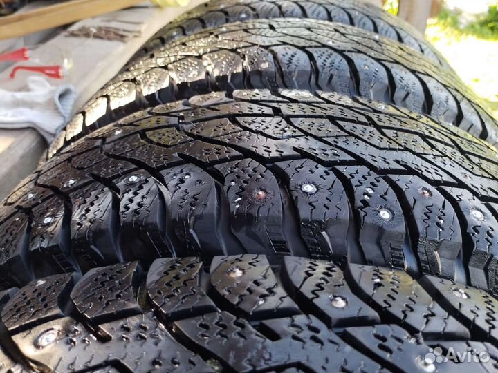 Viatti Bosco Nordico V-523 215/65 R16