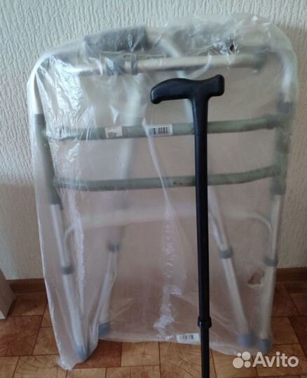 Ходунки для взрослых шагающие