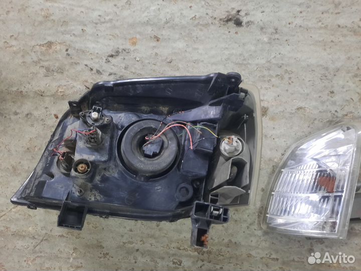 Фара ниссан экстрейл