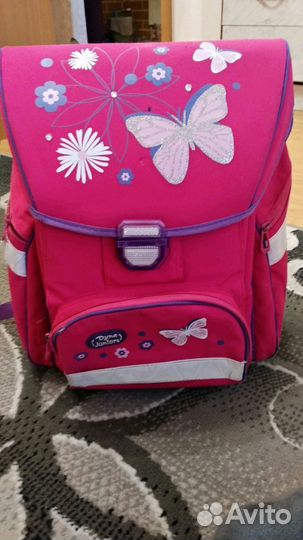 Школьный портфель