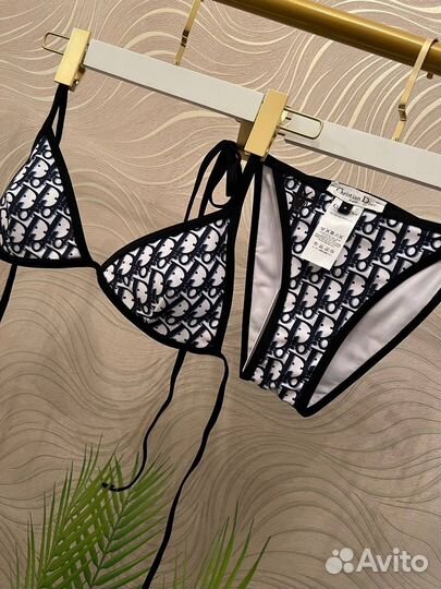 Купальник christian