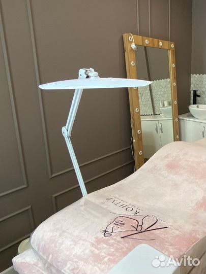 Бестеневая лампа