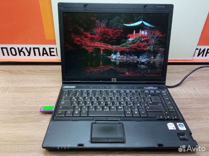 Отличный Ноутбук HP Compaq для фильмов, соцсетей