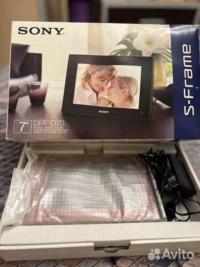 Фоторамка Sony dpf d70