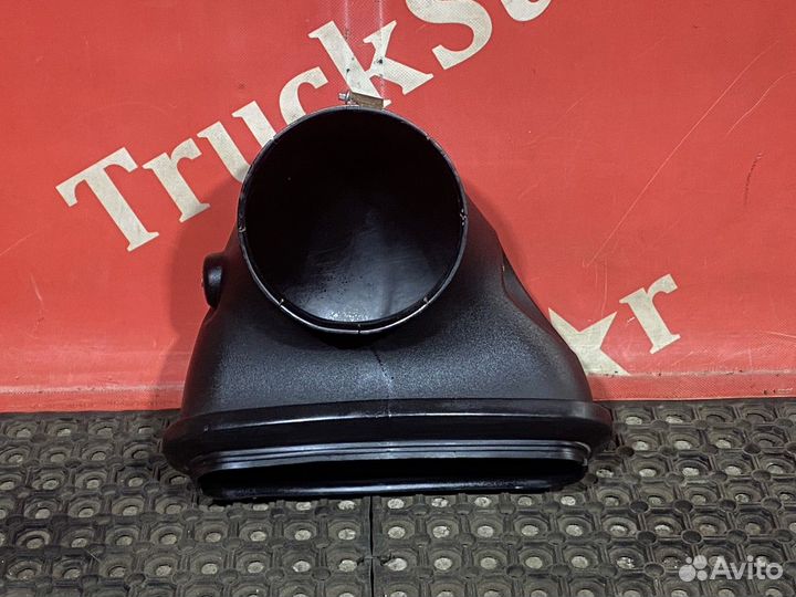 Патрубок воздушного фильтра 2018г. Daf XF106