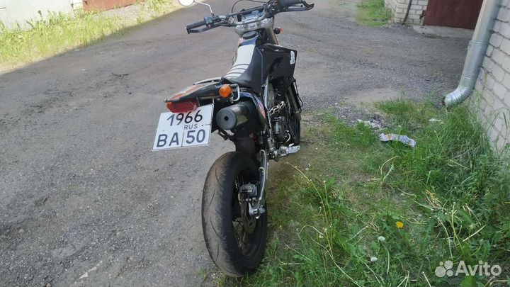 Kawasaki D-tracker 250