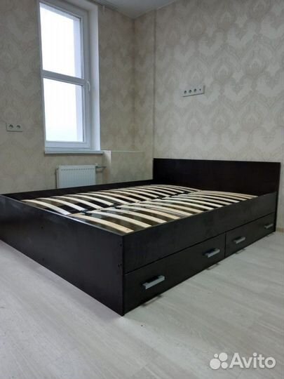 Кровать двухспальная бу 180 200