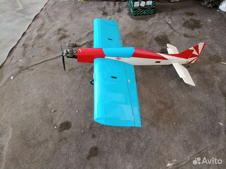 Радиоуправляемые самолёт с двс