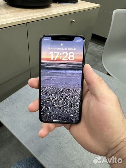 iPhone Xs, 256 ГБ