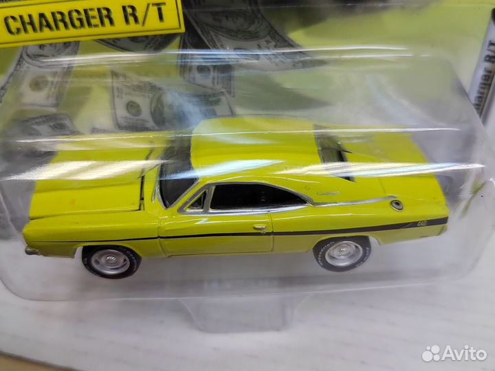 2017 Johnny Lightning 1969 Dodge Charger R/T