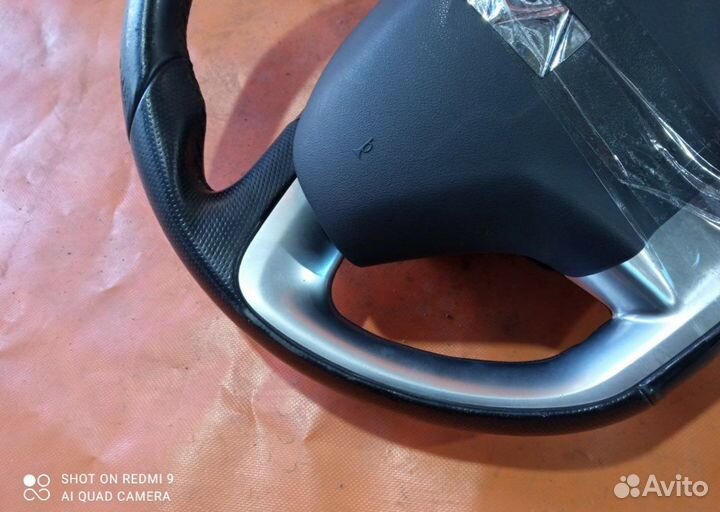 Руль citroen ds3