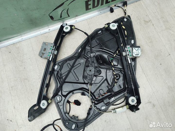 Стеклоподъемник задний левый Volkswagen Passat Cc