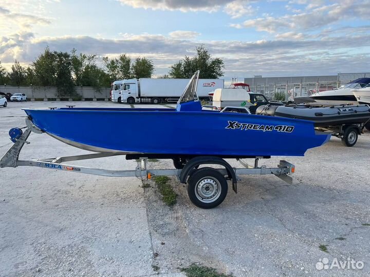 Новая лодка Xstream 400