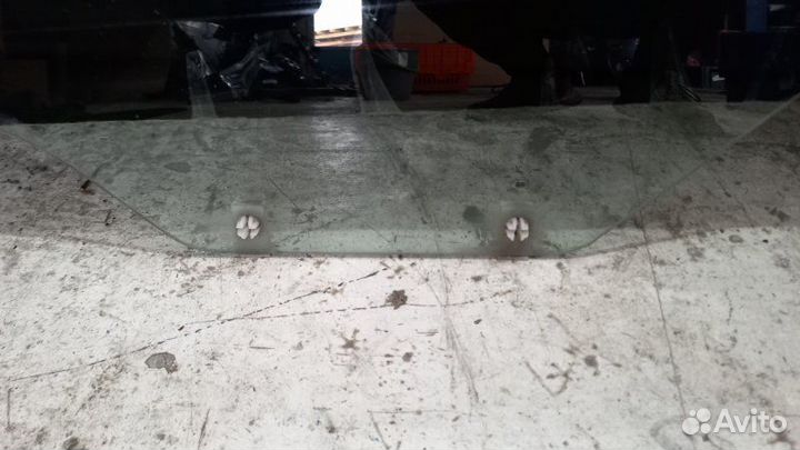 Стекло двери заднее левое Chevrolet Aveo T250