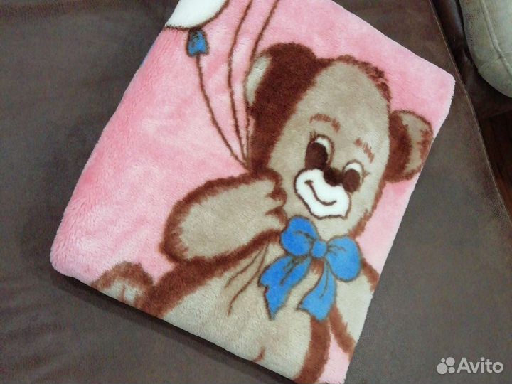 Одеяло новое для девочки