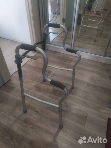 Сдаю в аренду ходунки взрослые