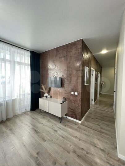 2-к. квартира, 56,1 м², 2/5 эт.