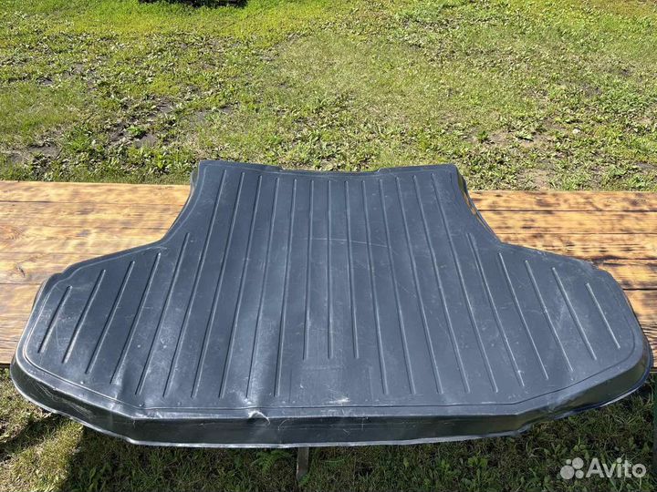 Коврик багажника priora седан