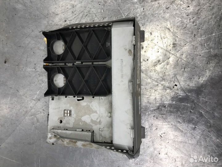 Блок управления магнитолой Audi A8 4E8 BFM