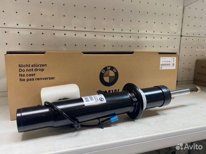 Амортизатор передний BMW F15/F16 Оригинал