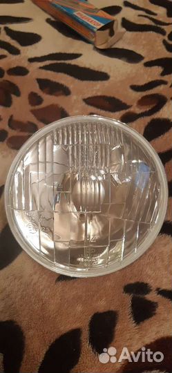 Фара Газ 2410 