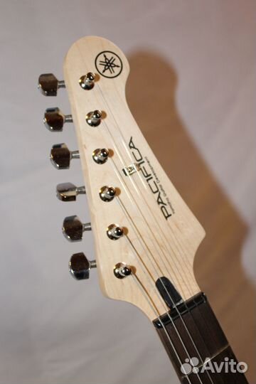Электрогитара новая Yamaha Pacifica 012 DBM