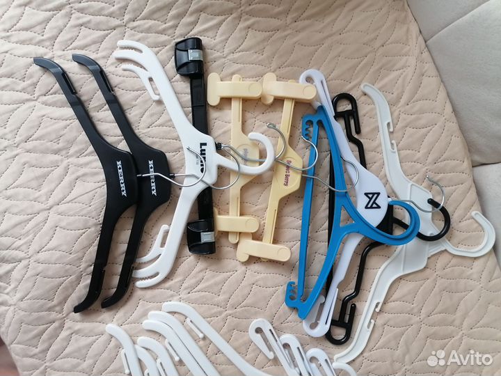 Вешалки плечики для детской одежды пакетом