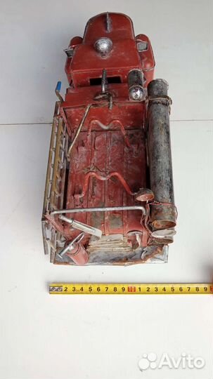 Модель старой пожарной машины