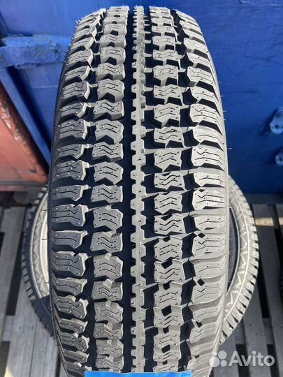 Winrun Magnum Flame WR-16 205/75 R15 97Q